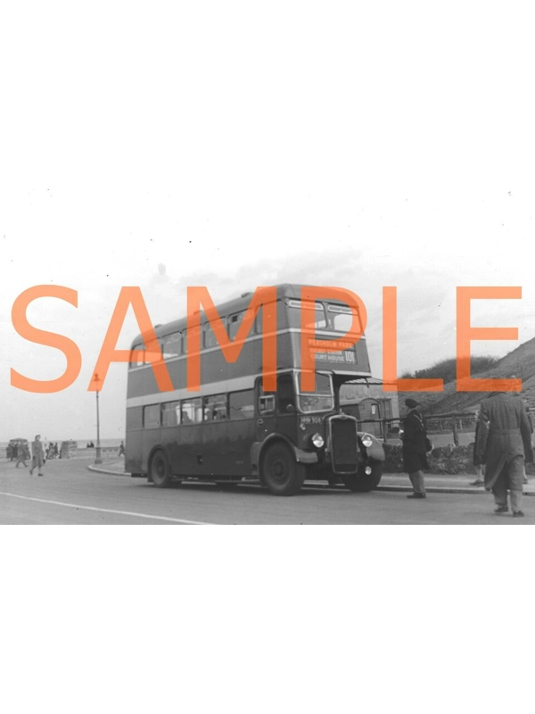 35mm B/W slide United Autos Bristol K / ECW MHN 504 @ Scarborough COPY