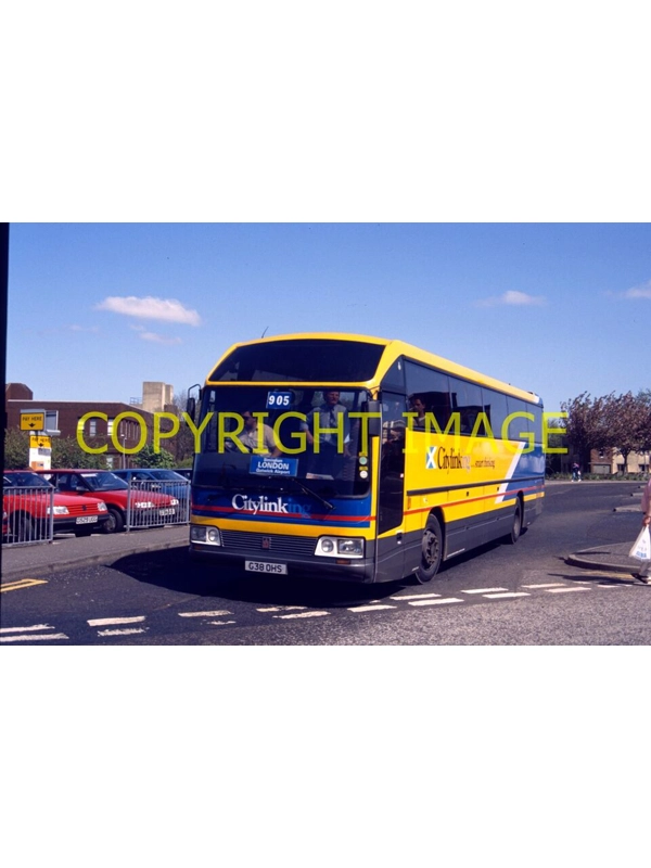 35mm slide Gold Circle Duple 425 (DAF engine) G 38 OHS