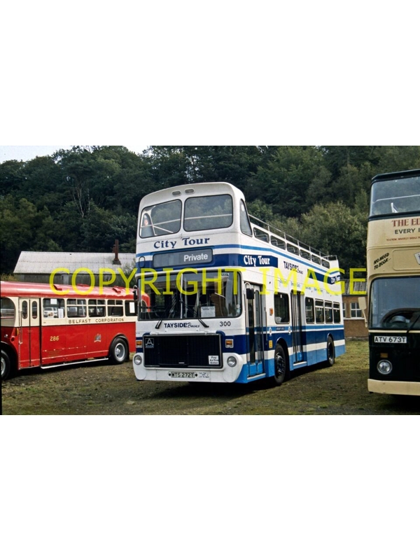 35mm slide Tayside Volvo Ailsa / Alexander WTS 272 T ~ 300 Formerly 272