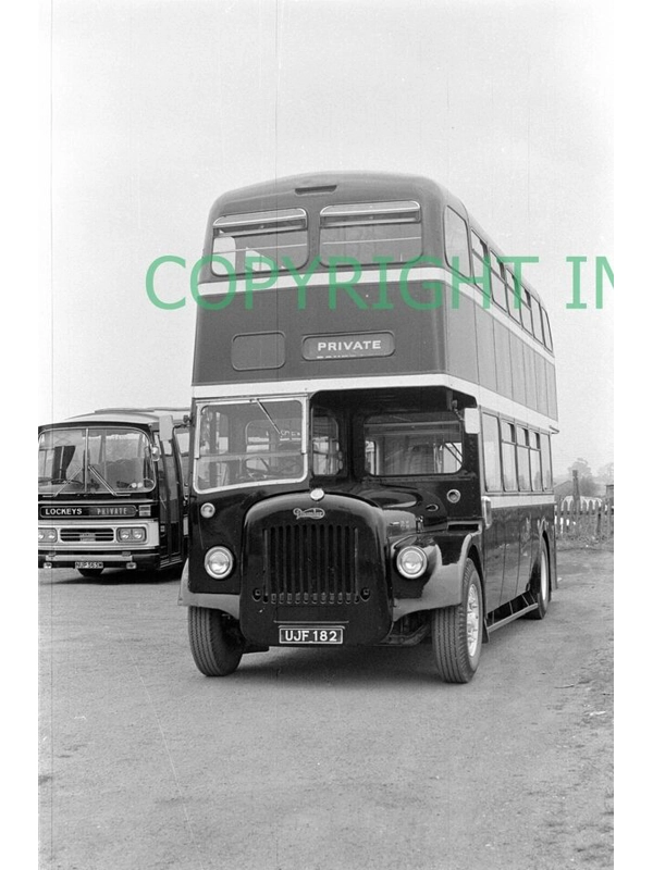 35mm BW neg Lockeys (St Helens Auckland) Daimler / MCW UJF 182 Ex Leicester