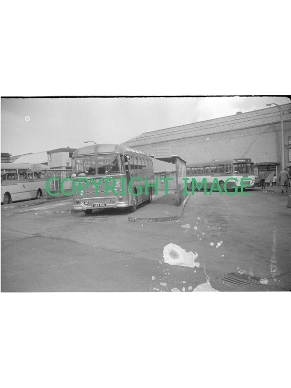 35mm B/W Neg Highland AEC / Duple 295 AGE ~ BA 21 Ex Macbraynes 52 *damaged *