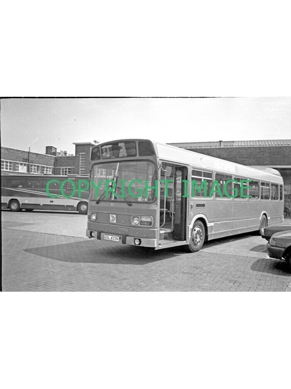 35mm B/W Neg Northumbria National Mk1 GOL433N ~ 720 Ex Midland Red 433 pre paint