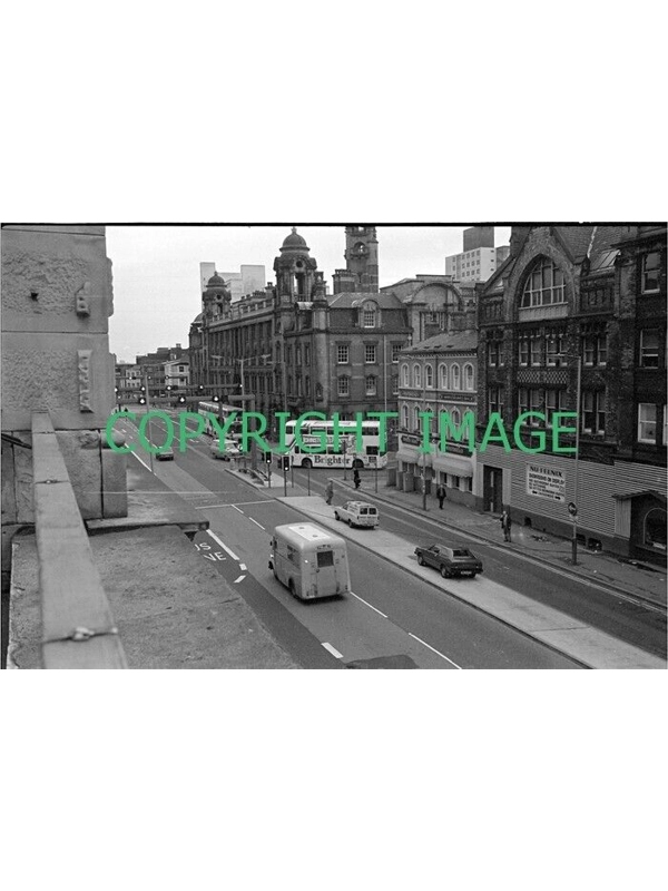 35mm B/W Neg GMPTE Buses on London Rd - Manchester Piccadilly