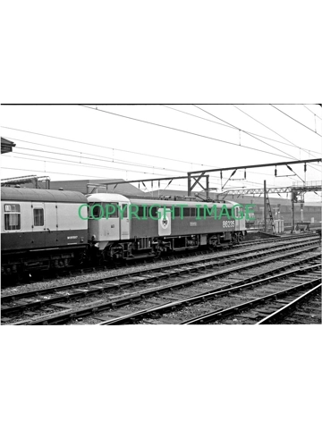 35 mm B/W Negative 86 235 Novelty at Crewe 1982