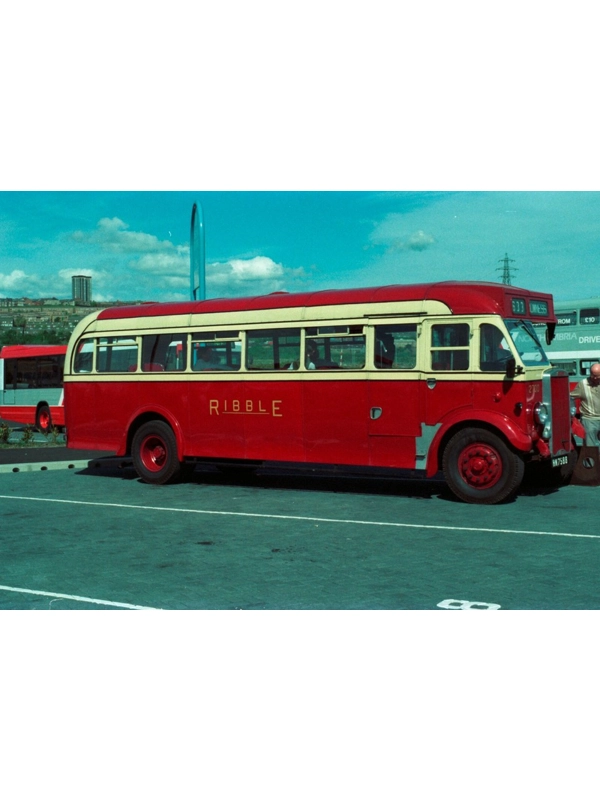 35mm Colour neg Ribble Leyland TS7 / EEC RN 7588 - 2700 Ex 1420