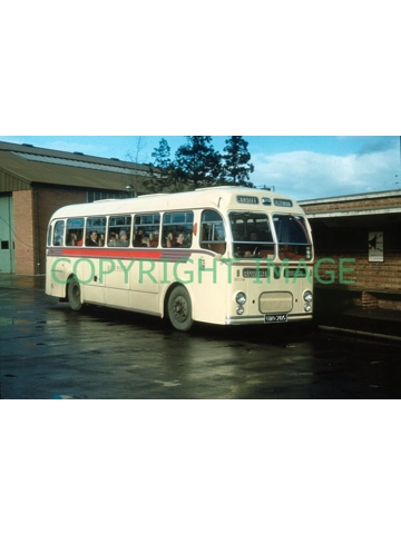 35mm slide Red & White Bristol MW / ECW VWO 705 - UC 559