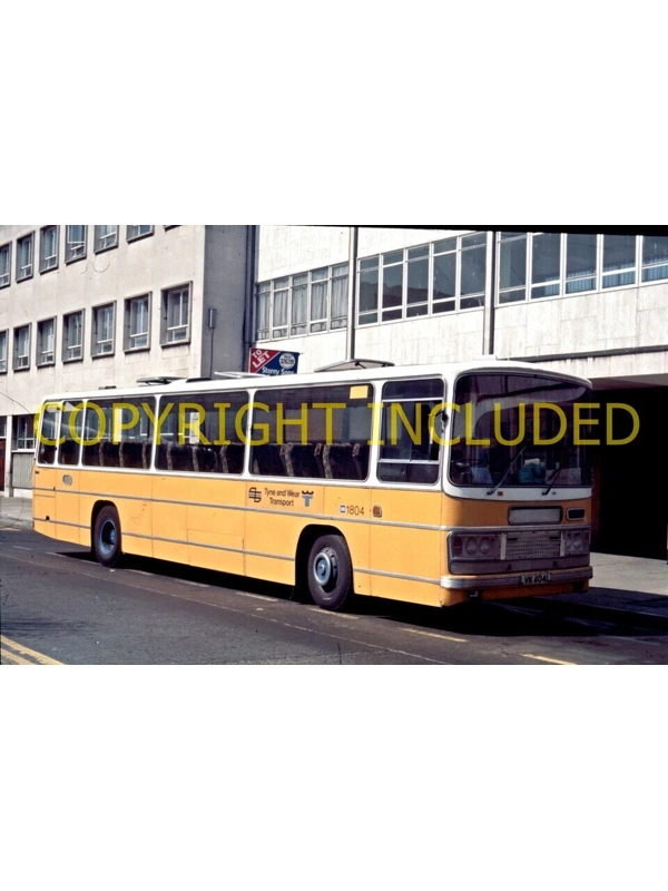 35mm slide Tyne & Wear PTE Leyland Leopard / Willowbrook LVK 404 L ~ 1804 ex 404