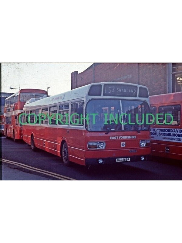 35mm slide East Yorkshire Leyland National Mk1a RAG 169 R ~ 169