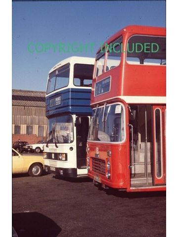 35mm slide East Yorkshire Olympian & Bristol VR 530 & 940