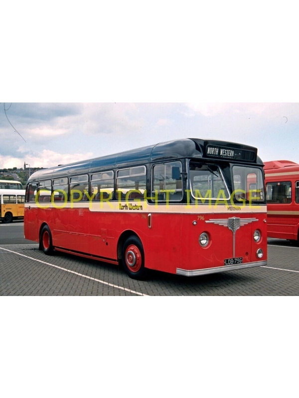 35mm slide North Western Leyland Tiger Cub / Willowbrook LDB 796 ~ 796