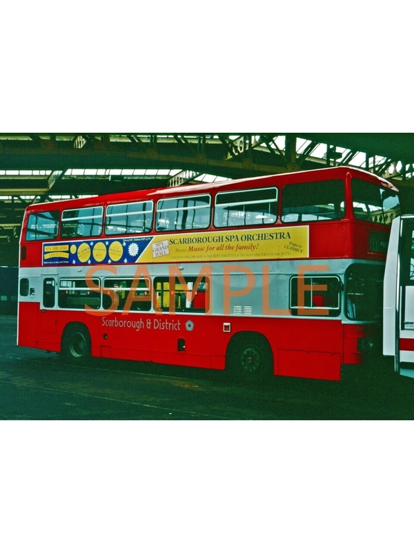 35mm slide Scarborough & Dist Olympian ECW B 254 RAJ - 542 Ex United 254