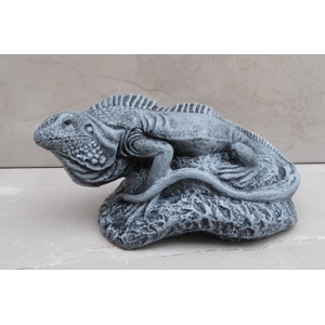 Iguana Lizard Gecko Hand Crafted Cast Stone Garden Ornament Highly Detailed 20cm