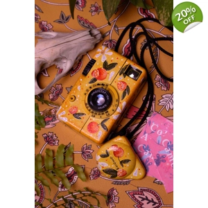 Belomo Agat 18K half-frame 35mm film camera