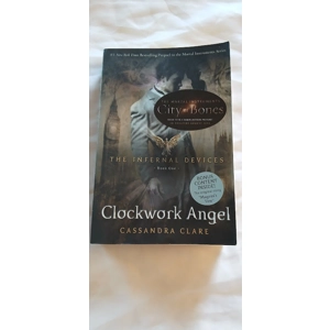 Clockwork Angel (The Infernal Devices) Paperback