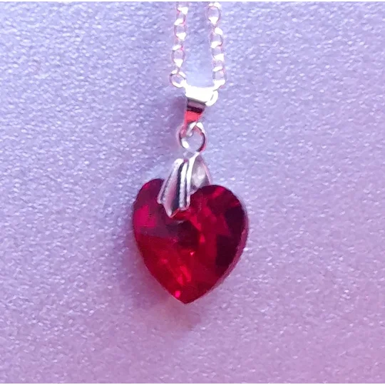 Red multifaceted Heart necklace