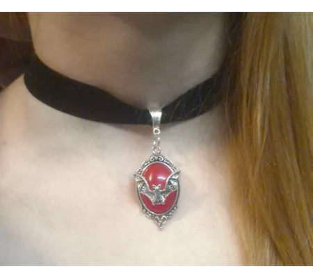 Bat Choker