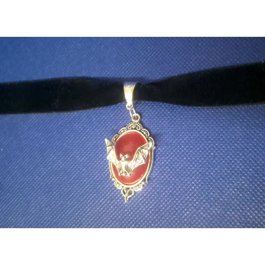 Bat Choker