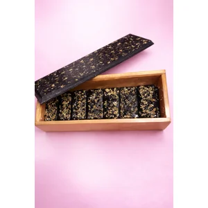 Dominoes