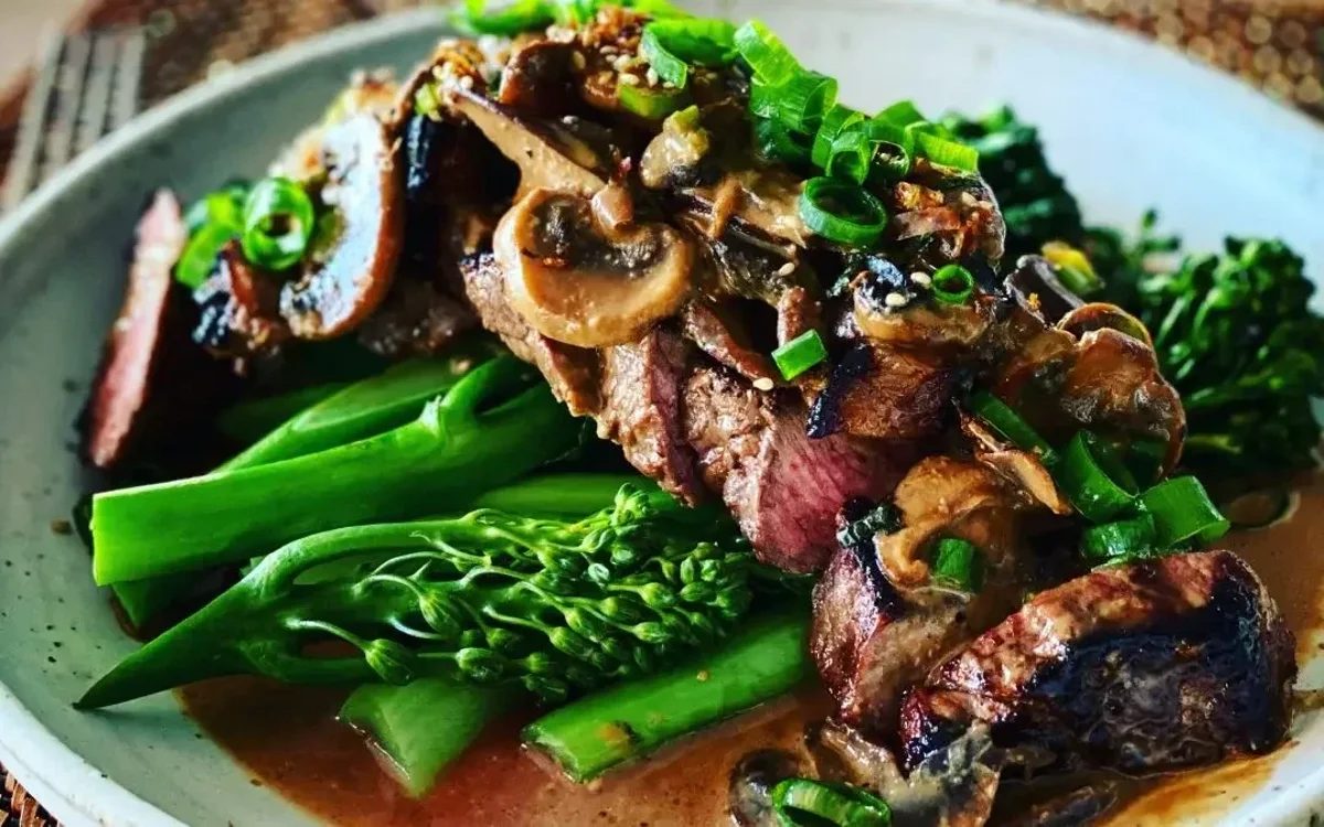Fusion Flavors: Combining Asian and Western Cooking Techniques