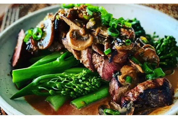 Fusion Flavors: Combining Asian and Western Cooking Techniques