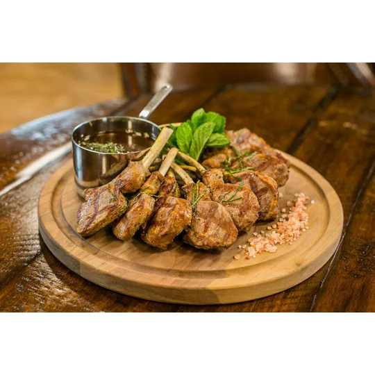 New Zealand Lamb Chops – Approx. 500g (8 Chops)