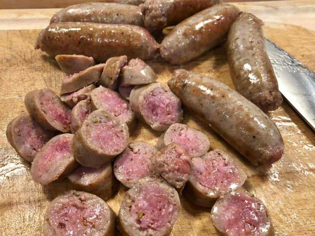 How to know when a sausage is cooked