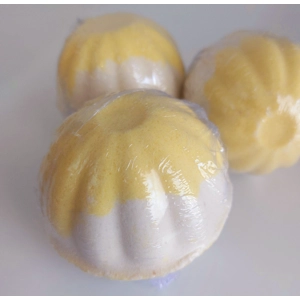 Daisy Chain Luxury Bath Bomb