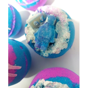 Luxury Bath Bomb with Mini Soap