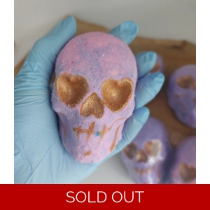 Luxury Noggin & Flowers Large Skull Bath Bomb
