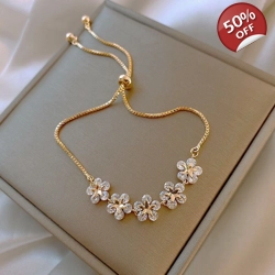 Zircon Petal High-end Bracelet for Women, Trendy Jewelry for Friends, Minimali..