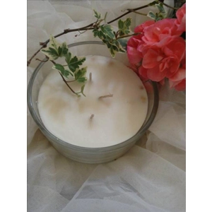 Learn to make Eco Friendly Soy Wax Container Candles!