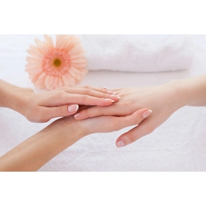 MINI MANICURE