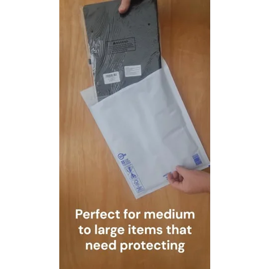 Arofol® 270mm x 360mm W8 / 8 Bubble Lined Padded Envelope Postal Bags