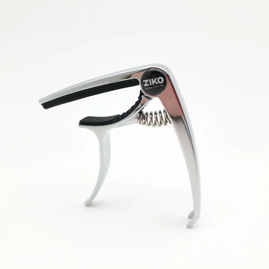 Sleek Silver Elegance: Ziko Capo in Silver DC-10