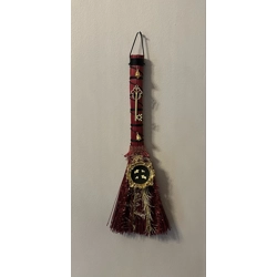 Erika´s Charmed Designs - Crimson Gold Broom