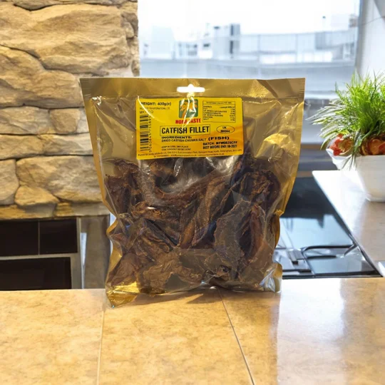 Home taste Transparent wrap containing dried catfish fillets/chunks 400g, dried catfish fillets