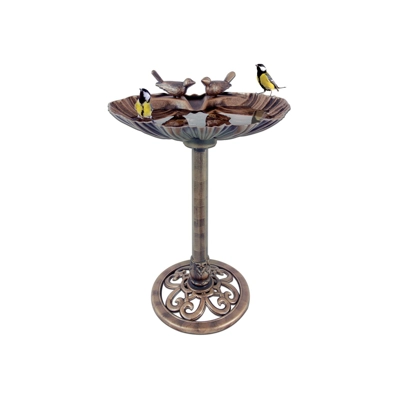 Clamshell Bird Bath with Stones Clamshell Bird Bath with Stones