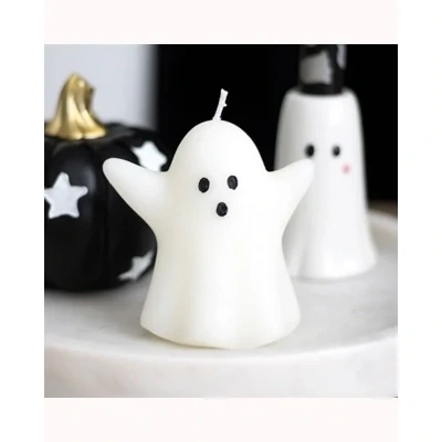 Sweet Ghost Shaped Candle