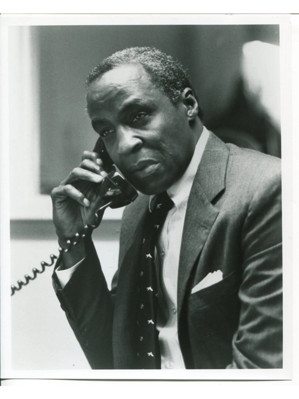 Robert Guillaume Press Photo Movie TV On Phone Unknown Benson