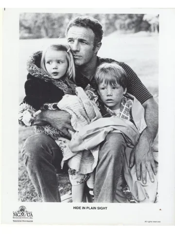 Hide in Plain Sight Press Publicity Photo James Caan Movie Film