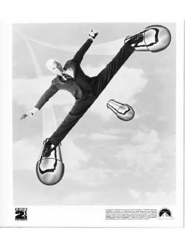 Naked Gun 2 1/2 Leslie Nielsen Press Poster Photo Publicity Promo Film Movie