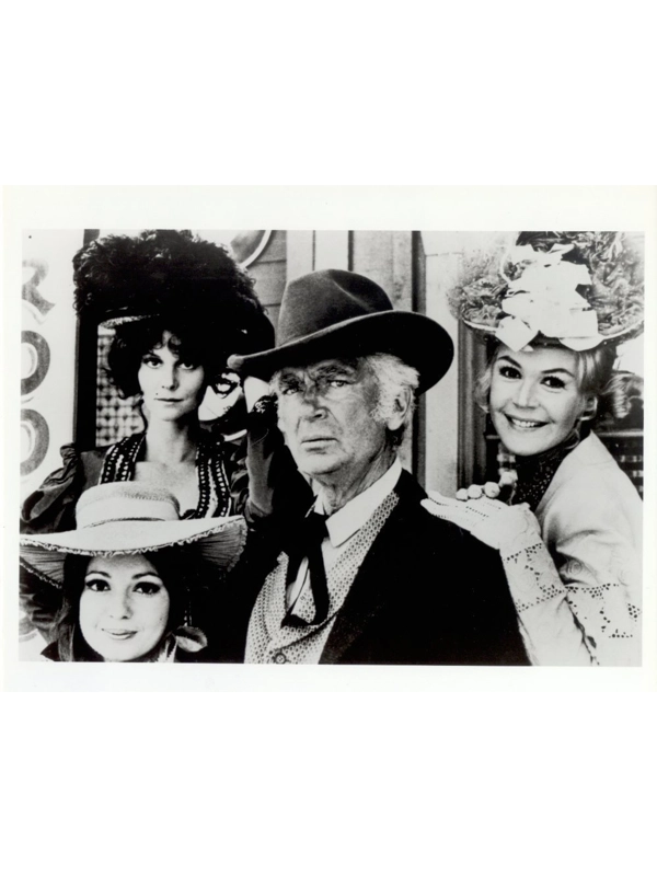 Daughters of Joshua Cabe Karen Valentine Buddy Ebsen Lesley Warren Press Photo