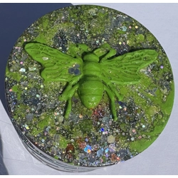 Green Bumble Bee pot