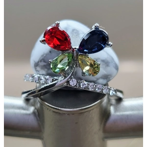 Stylish sliver ring with different stones