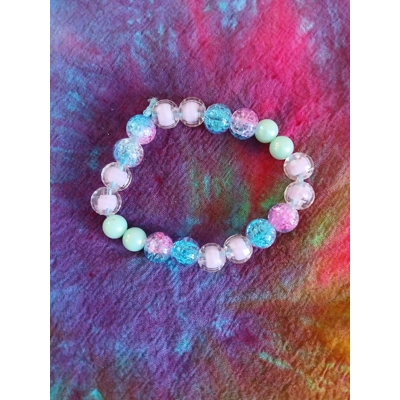 Blue and pink glass beaded bracelet Blue and pink glass beaded bracelet