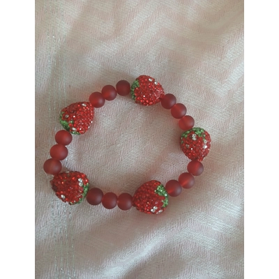 Strawberry sparkle beaded bracelet
