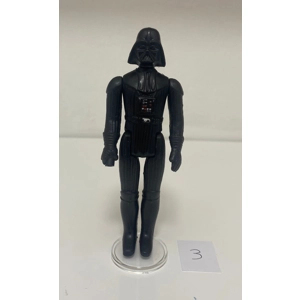 Vintage 1977 Darth Vader figure (3)