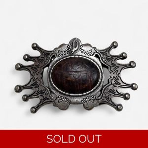 DIESEL Archival Vintage Leather Belt – Sculptural 2000s Hardware