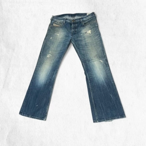 Diesel ZATHAN Bootcut Jeans – Wash 008B9 – Dark Vintage Fade – Size 33x32