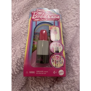Mini barbie land mystery figure (lipstick version)